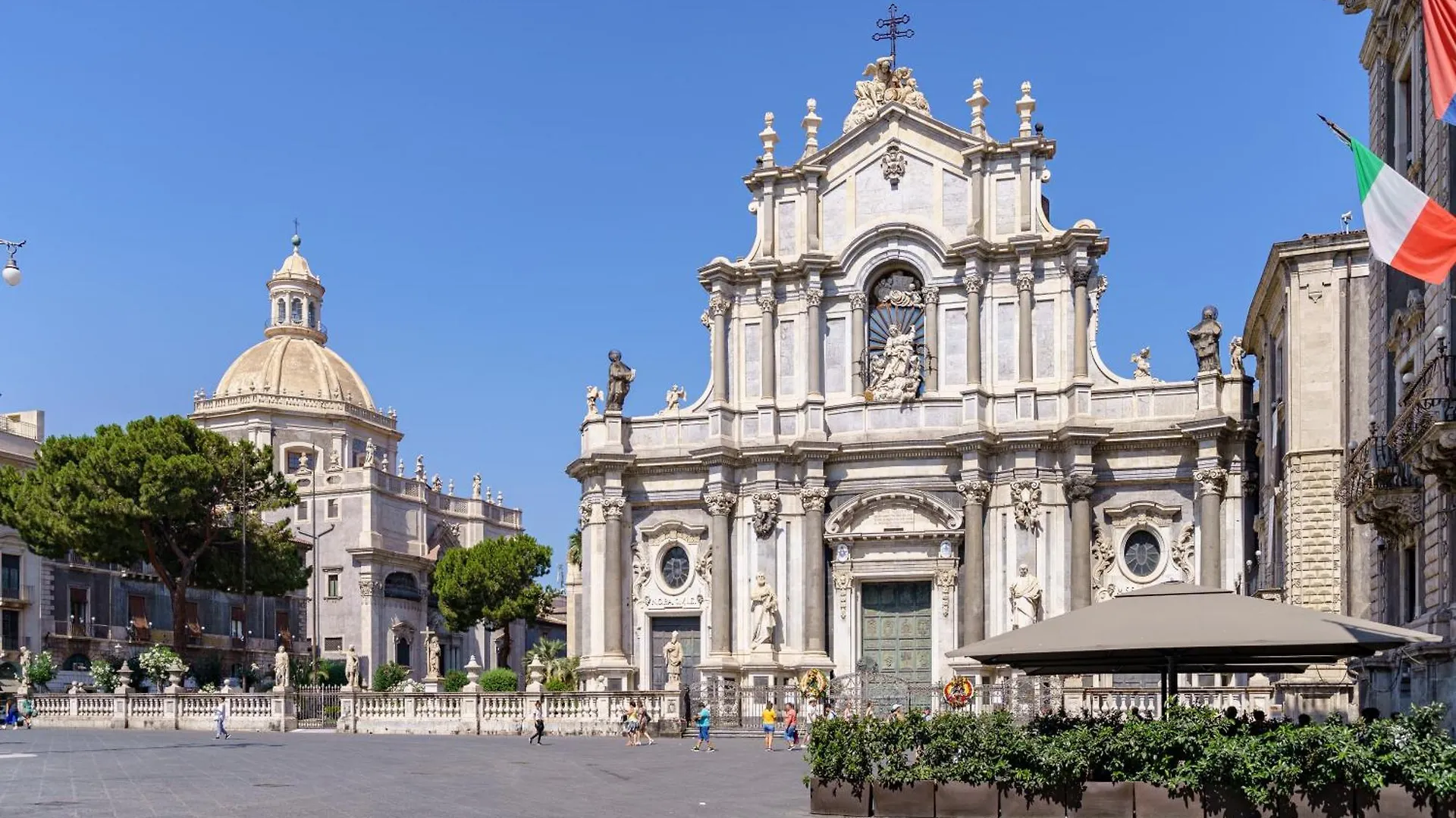 La Finestra Sul Duomo Bed & Breakfast Catania Italy